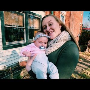 Meet your Posher, Olivia